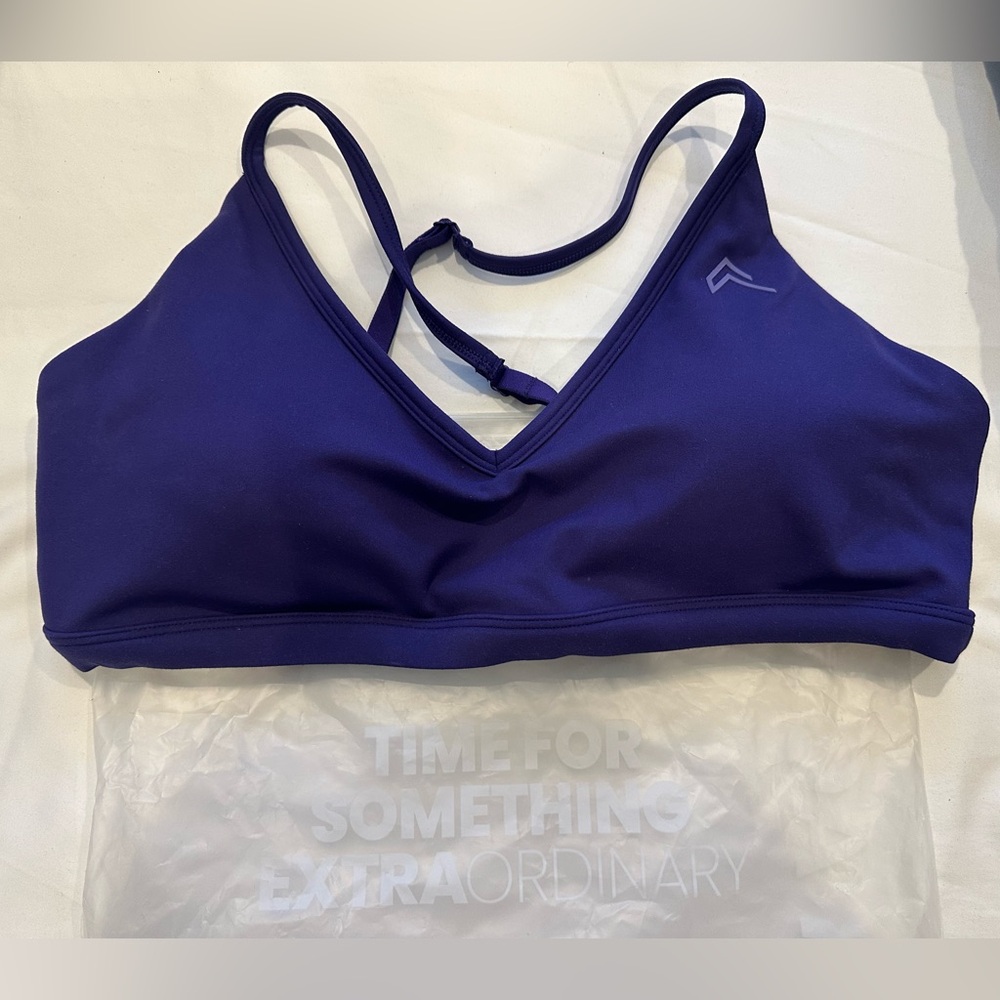 ONER ACTIVE - Timeless Strappy Bralette
Color: Amethyst
Size: XL